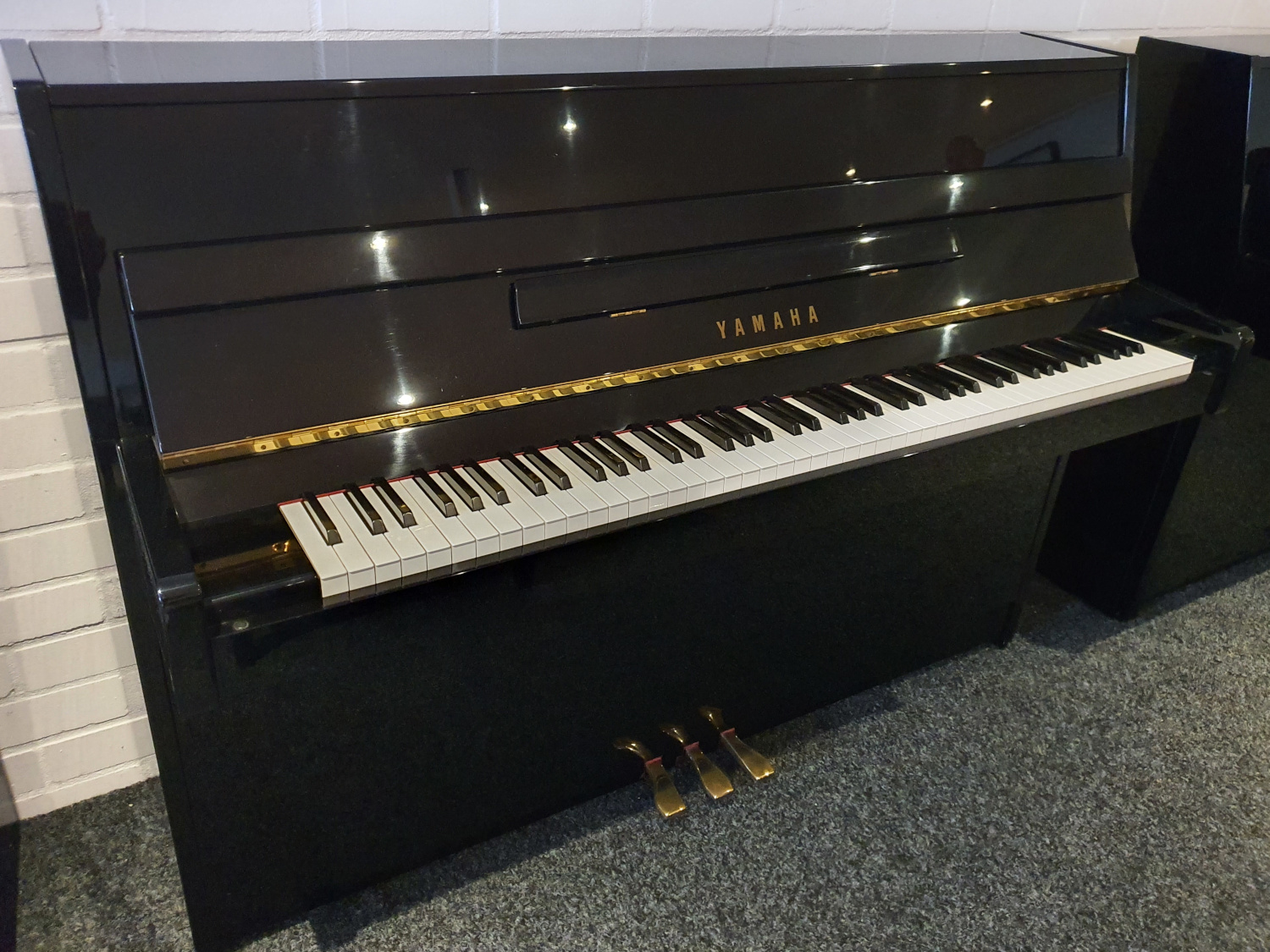 Sloot Pianoservice: Yamaha C-108